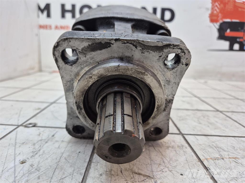 Parker F1-060R hydro pump with bypass Crane parts and equipment
