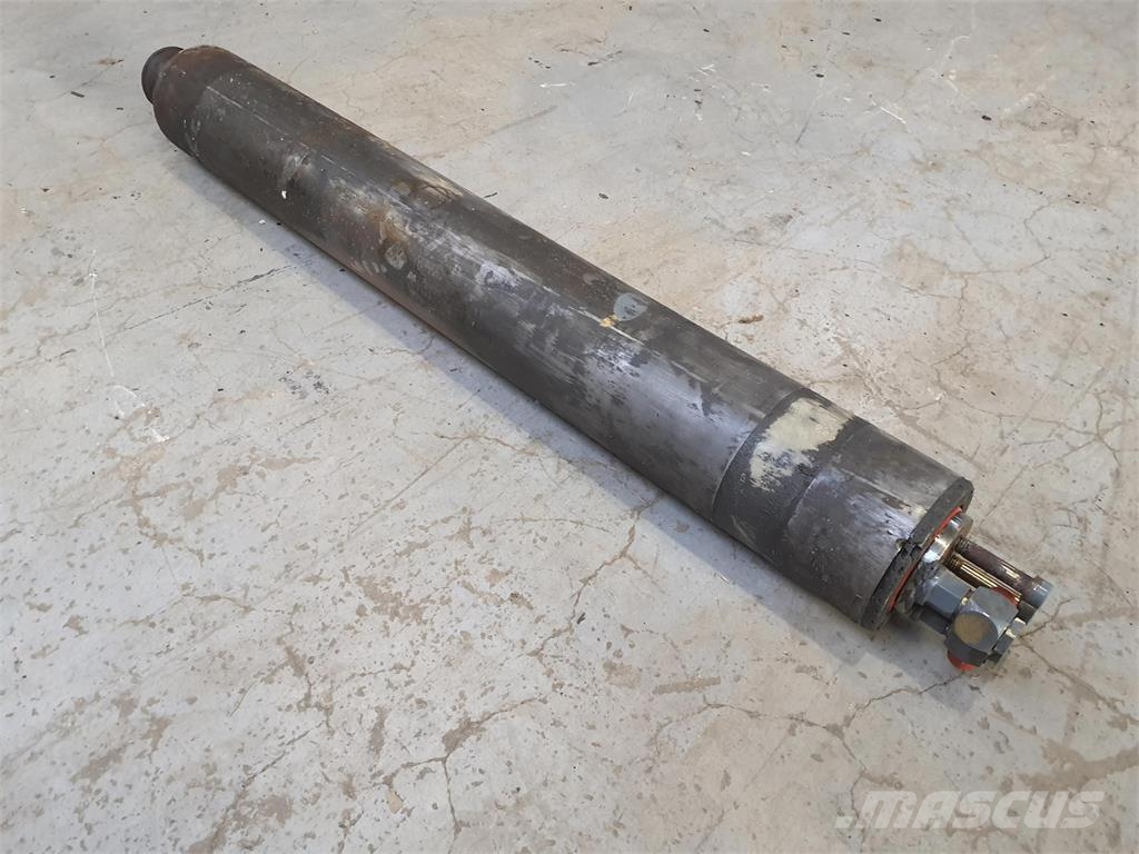 PPM 250 ATT outrigger cylinder Krandele og udstyr