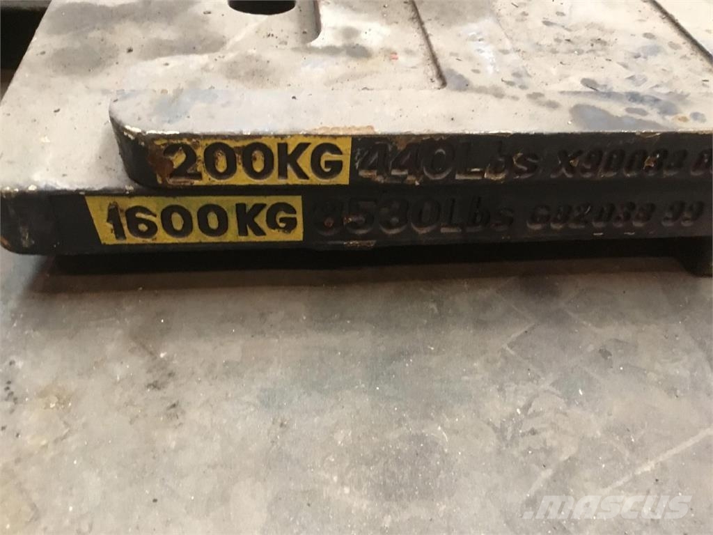 PPM 400 ATT counterweight 1,6 ton 起重机配件设备