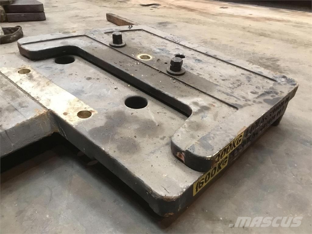PPM 400 ATT counterweight 200 kg 起重机配件设备
