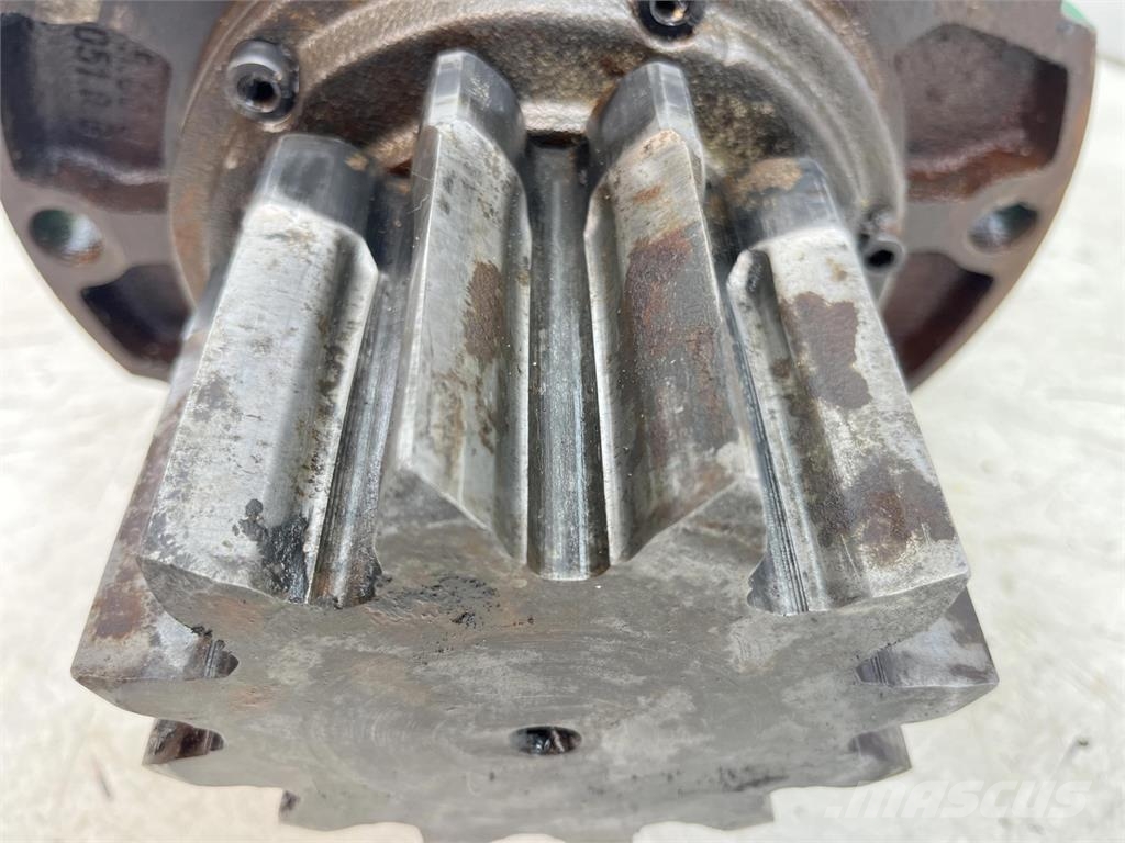PPM 480 ATT slewing gear Oprema i dijelovi za kranove