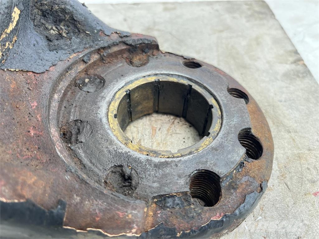 PPM 480 ATT Steering knuckle 16 holes axle 2 Axles