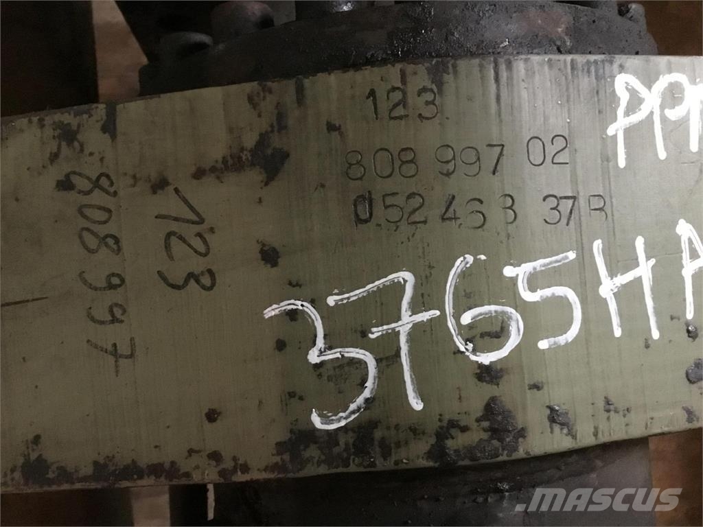 PPM 600 ATT telescopic cylinder 起重机配件设备