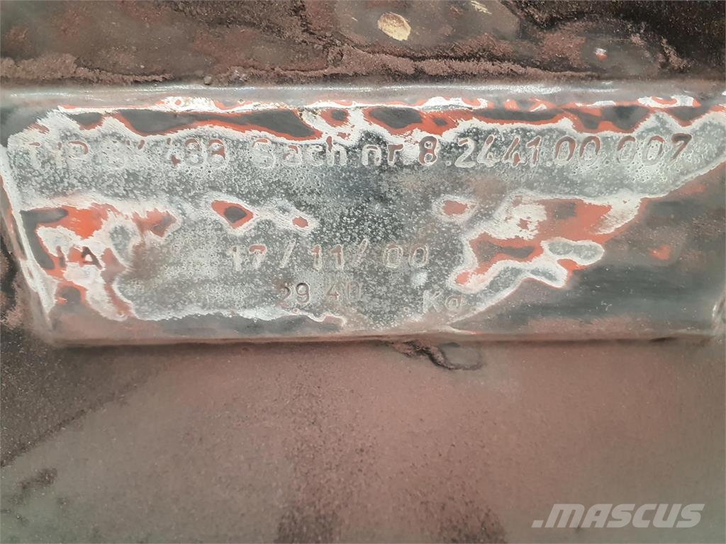 Spierings SK 488 counterweight 3T أجزاء ومعدات رافعات