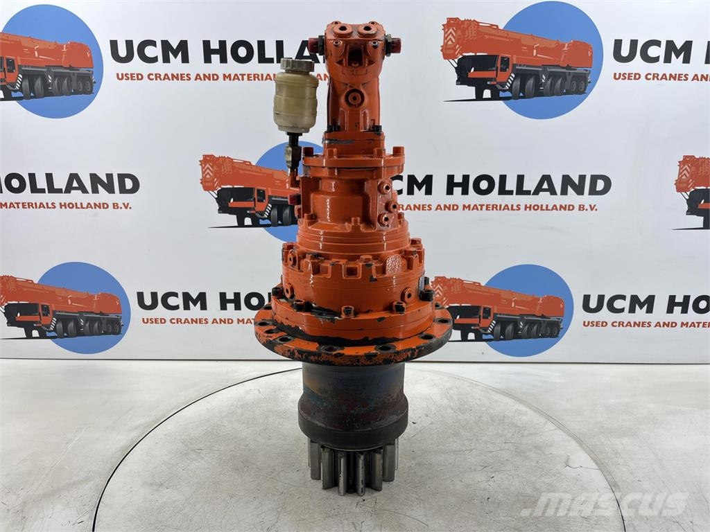 Spierings SK 598 AT5 Slewing gear أجزاء ومعدات رافعات