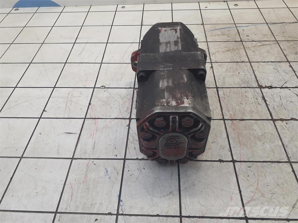 Sundstrand dual gear pump Kran deler og utstyr