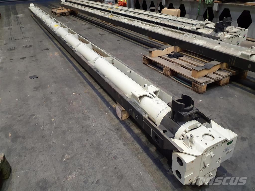 Tadano Faun Tadano AC 3.055-1/ AC 3.060-1 telescopic cylinder Kranų dalys ir įranga