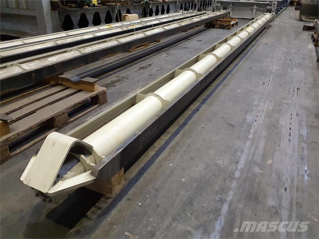 Tadano Faun Tadano AC 3.055-1/ AC 3.060-1 telescopic cylinder Kranų dalys ir įranga