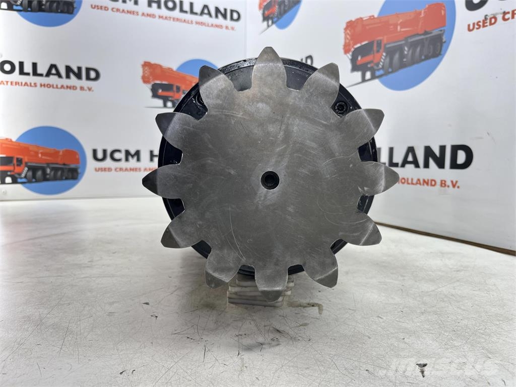 Tadano Faun Tadano AC 5.220 L-1 slewing gear Vinç parçalari