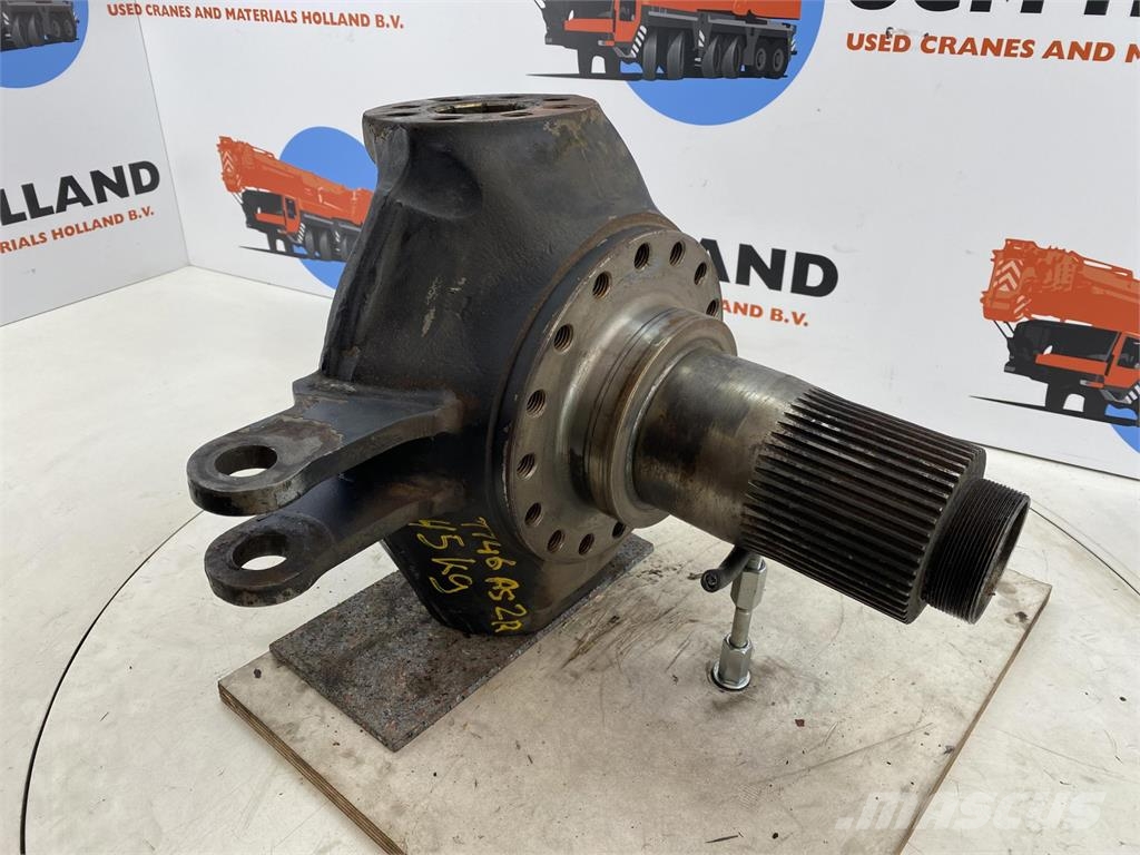 Terex Demag AC 35 Steering knuckle 16 holes axle 2 right محور العجلة