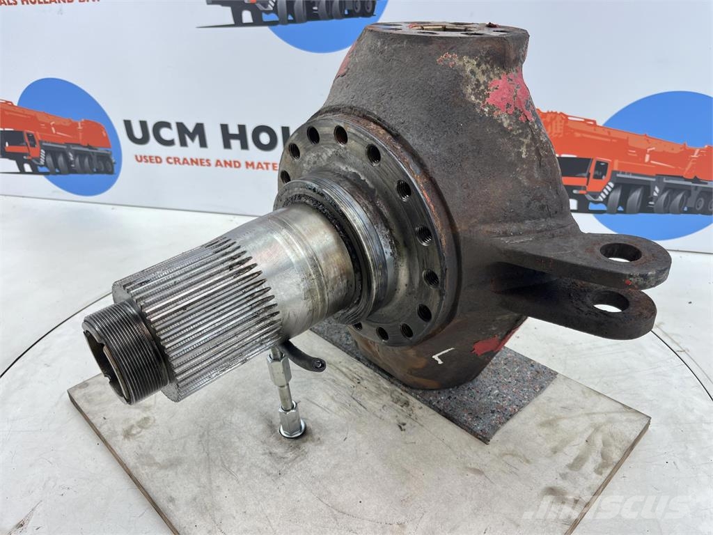 Terex Demag AC 35 Steering knuckle 16 holes axle 2 left Essieux