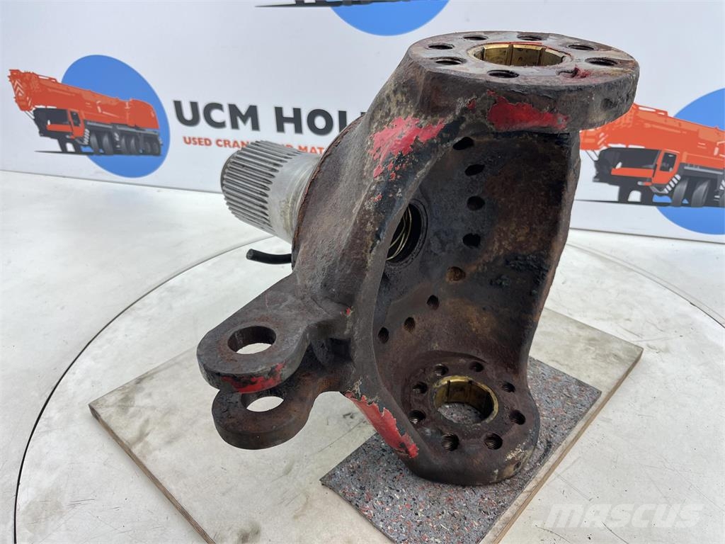 Terex Demag AC 35 Steering knuckle 16 holes axle 2 left Essieux