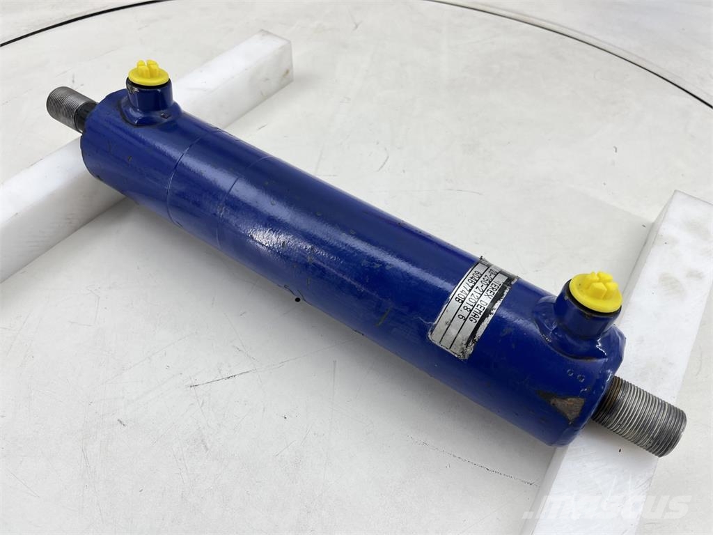 Terex Demag AC 80-2 steering cylinder Kran-Teile und Zubehör
