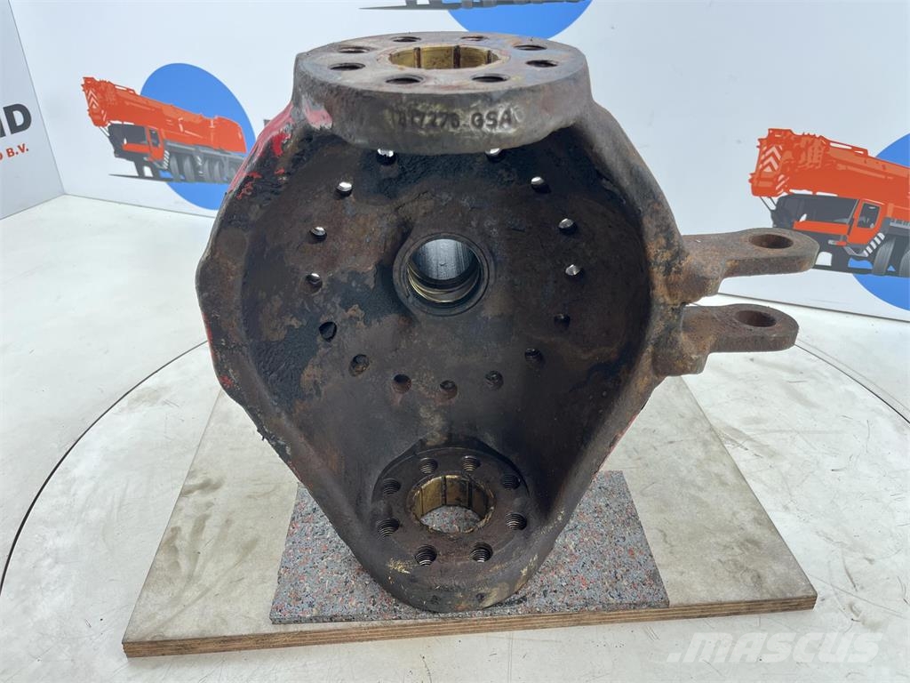 Terex Demag AC35 Steering knuckle 16 holes axle 2 right Axles