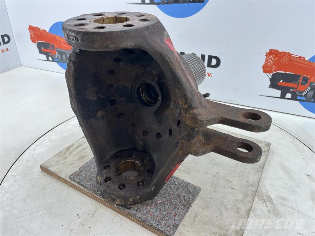 Terex Demag AC35 Steering knuckle 16 holes axle 2 right Axles
