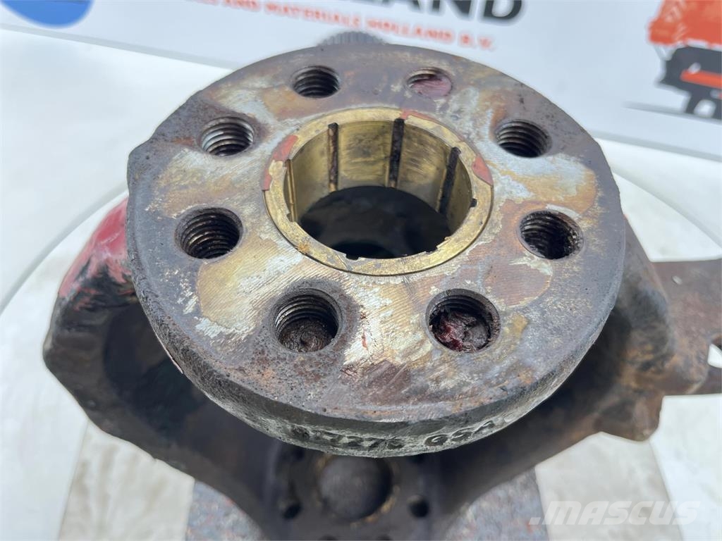 Terex Demag AC35 Steering knuckle 16 holes axle 2 right Axles