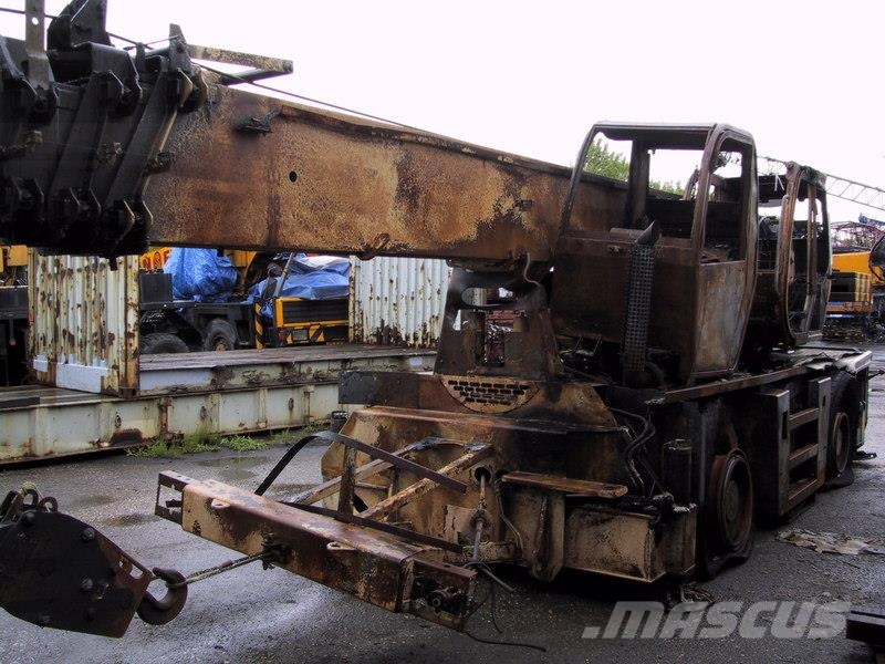 Terex PPM PPM 400 ATT for parts Mobiilinosturit
