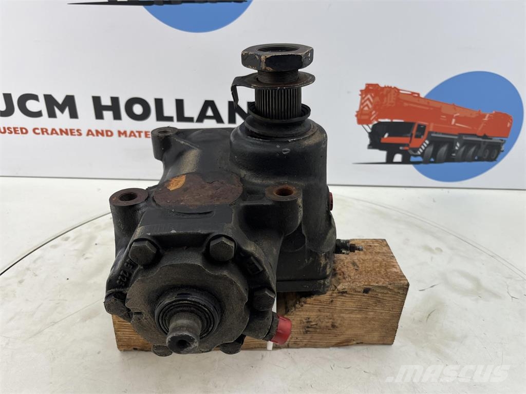 ZF steering box Части и оборудване за кранове

