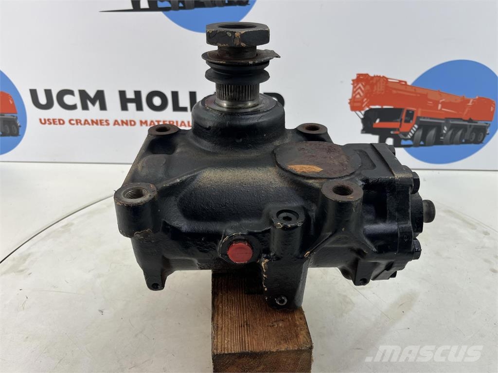ZF steering box Части и оборудване за кранове
