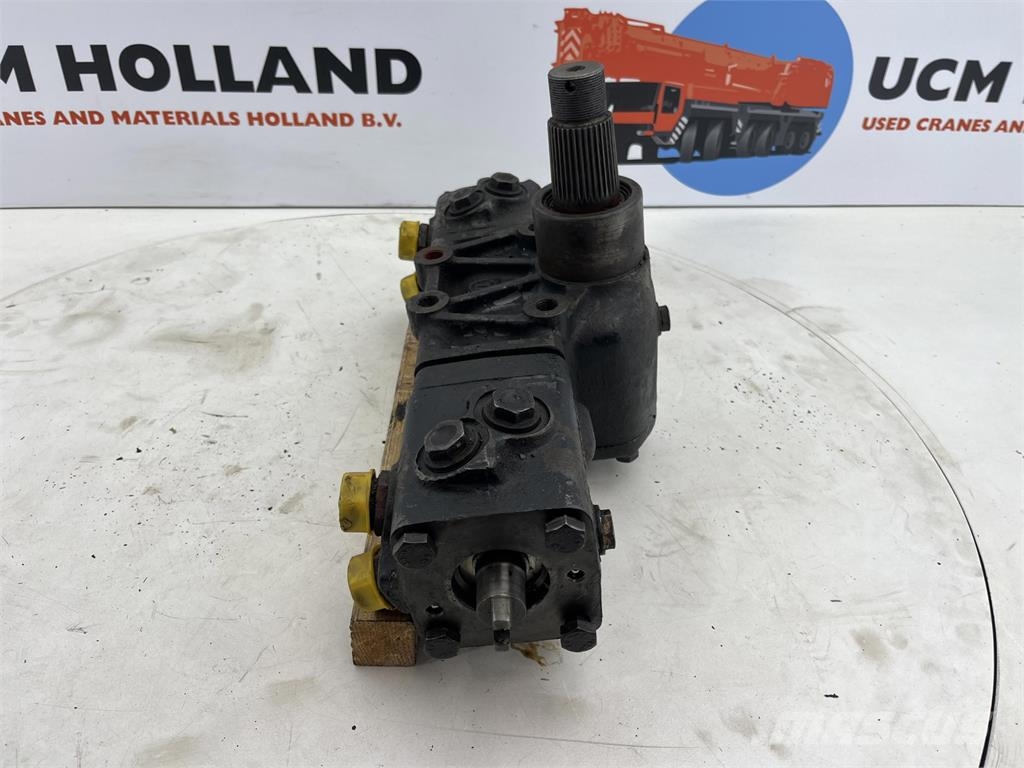 ZF Steering Box 120bar أجزاء ومعدات رافعات