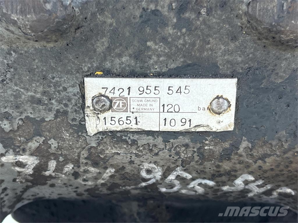 ZF Steering Box 120bar أجزاء ومعدات رافعات