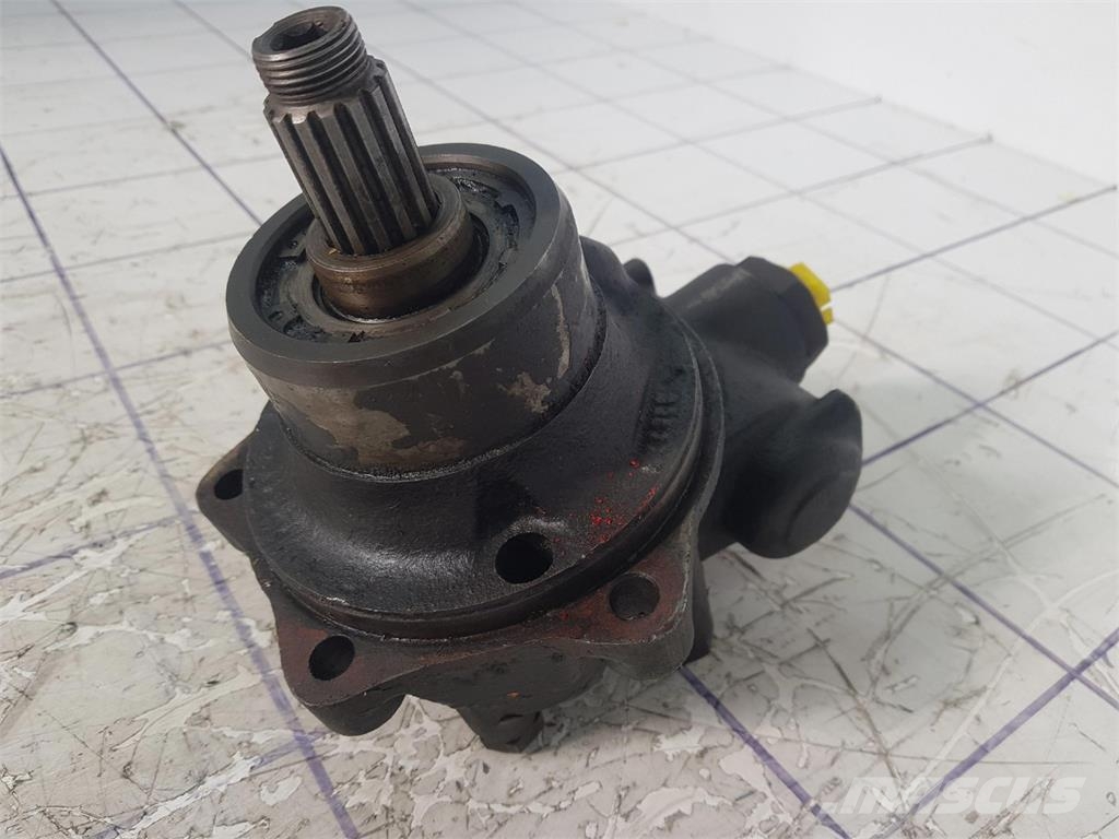 ZF steering pump Delovi i oprema za kran