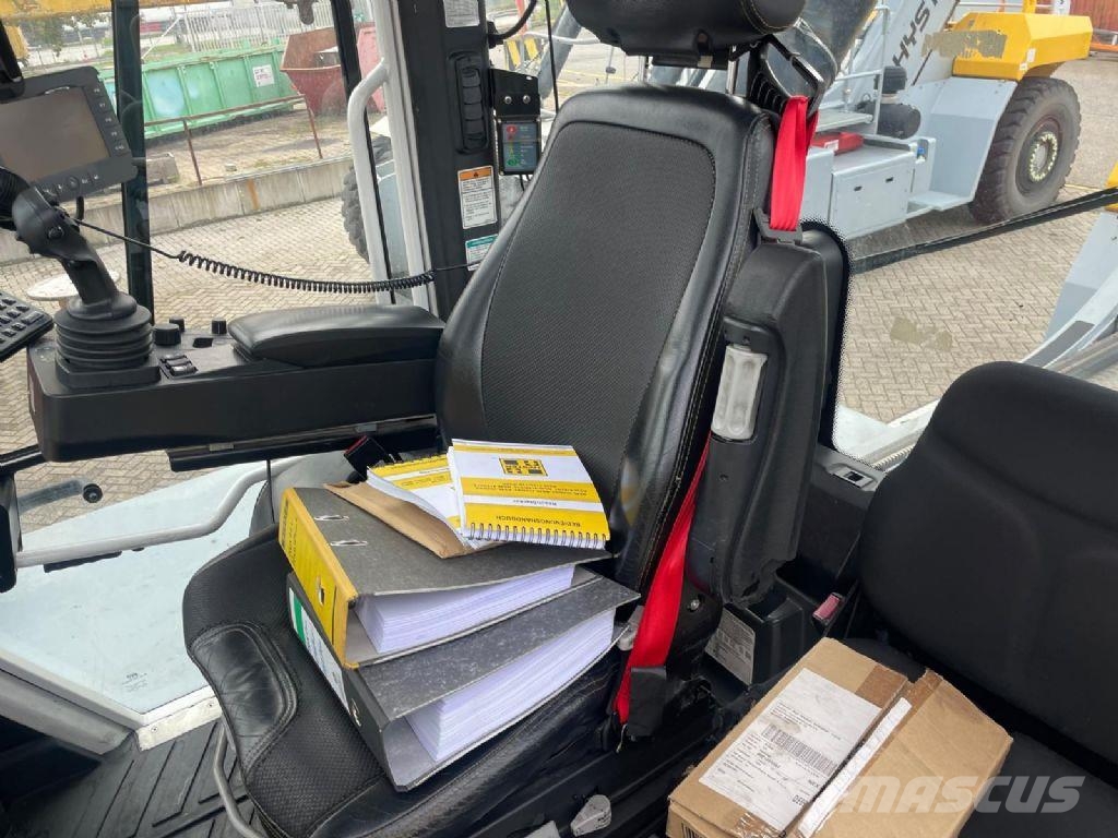 Hyster RS46-41XD/67S Wózki typu Reachstacker
