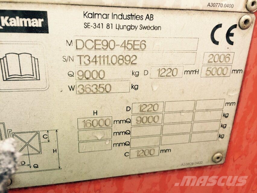 Kalmar DCE90-45E6 Wozy do składowania i transportu kontenerów