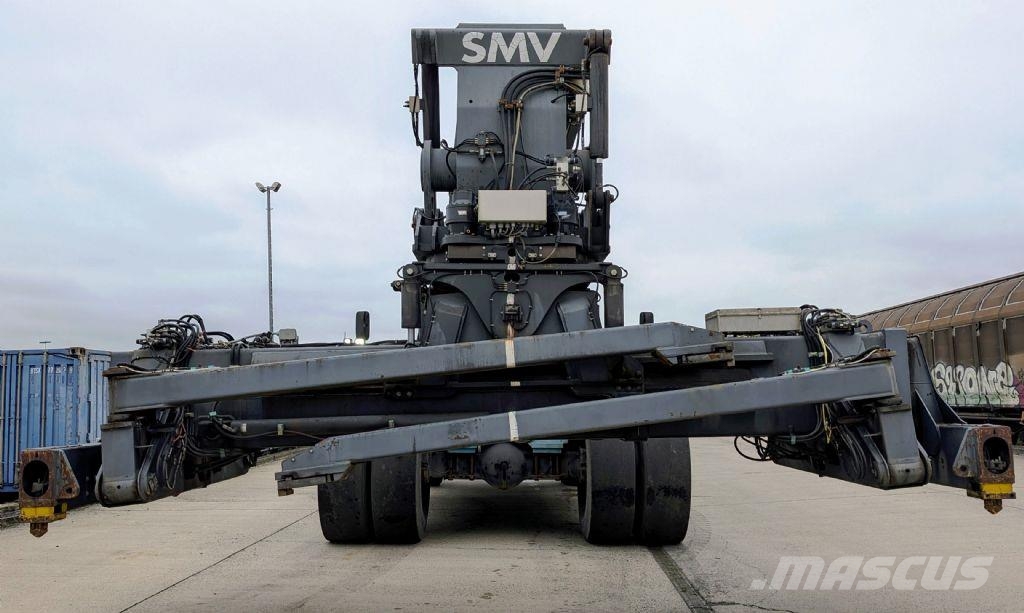 SMV SC4527CA5 Reach-Stacker