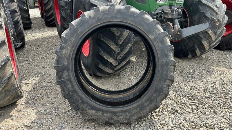 Alliance 270/95R36 Dekk, hjul og felger