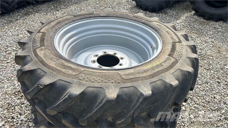 Alliance VF 380/85R34 - Dobbelthjul Grimme 260 8 huls Dekk, hjul og felger