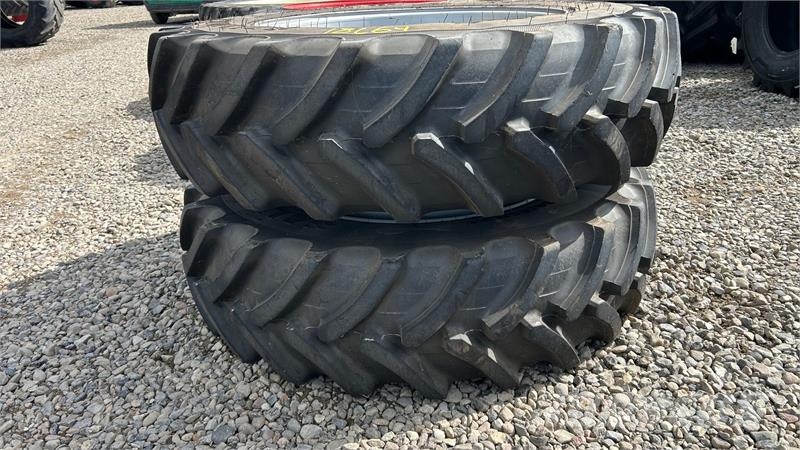 Alliance VF 380/85R34 - Dobbelthjul Grimme 260 8 huls Dekk, hjul og felger