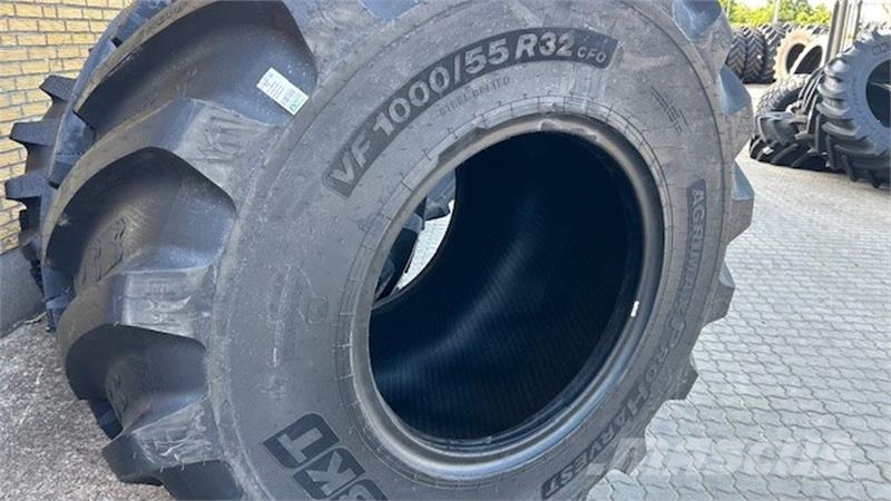 BKT 1000/55R32 VF - samme som 1050/50R32 Banden, wielen en velgen