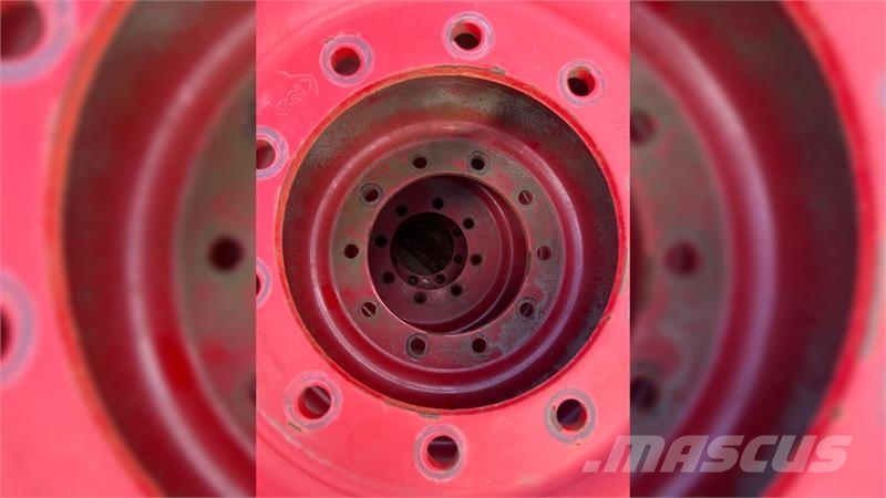 BKT 380/90R50 + 340/85R36 - 8+10 huls bla. 716 2m Dekk, hjul og felger