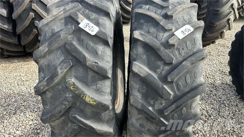 BKT 480/70R28 Banden, wielen en velgen