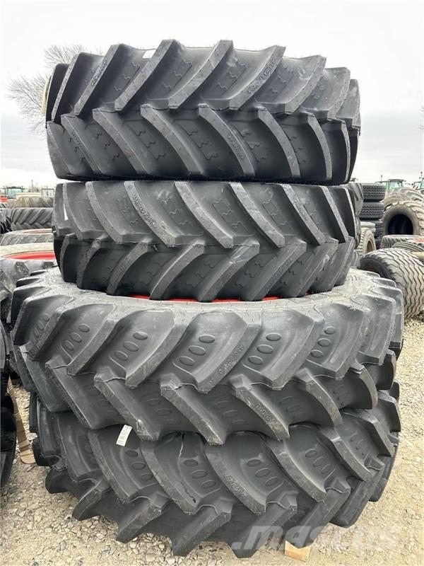 BKT 480/80R50 + 480/70R34 - stilbare fælge. NYE sæt ti Gume, točkovi i felne