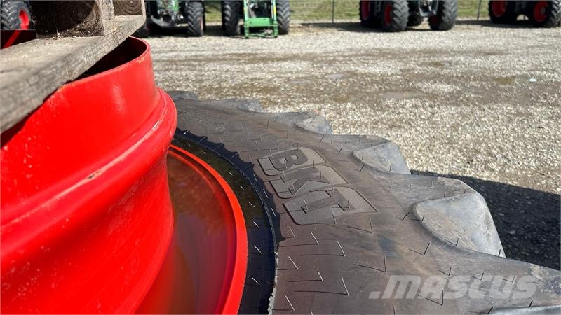 BKT 520/85R50-44 til Fendt / Claas Demo sæt 轮胎、车轮、轮圈