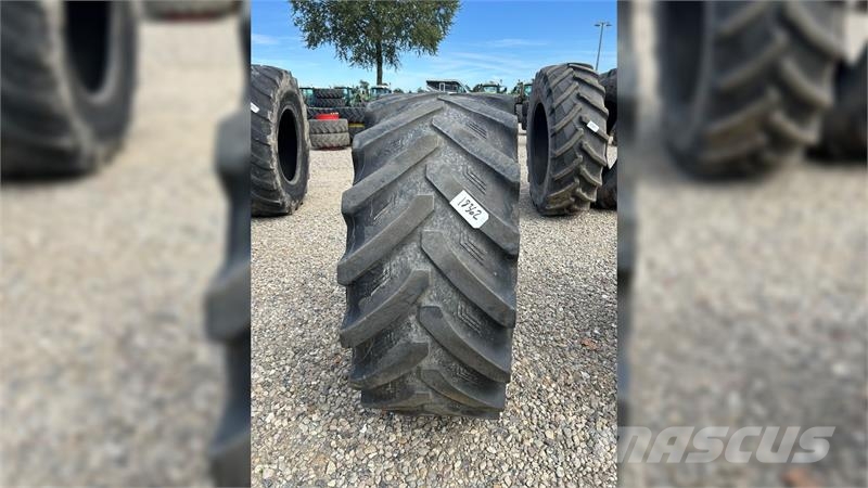 BKT 600/70R30 IF Banden, wielen en velgen