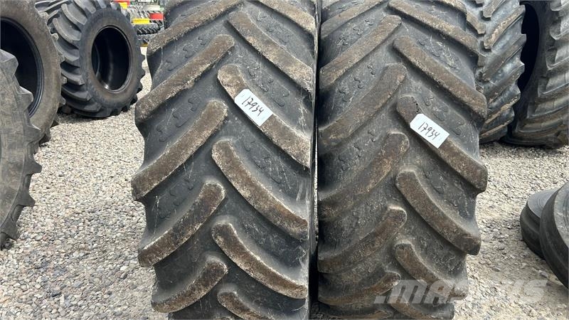 BKT 600/70R34 Nye Banden, wielen en velgen