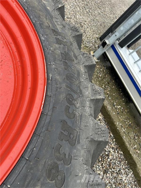 BKT IF 480/95R50 + IF 420/85R38 - spor 2m / 2.25m. Ski Reifen