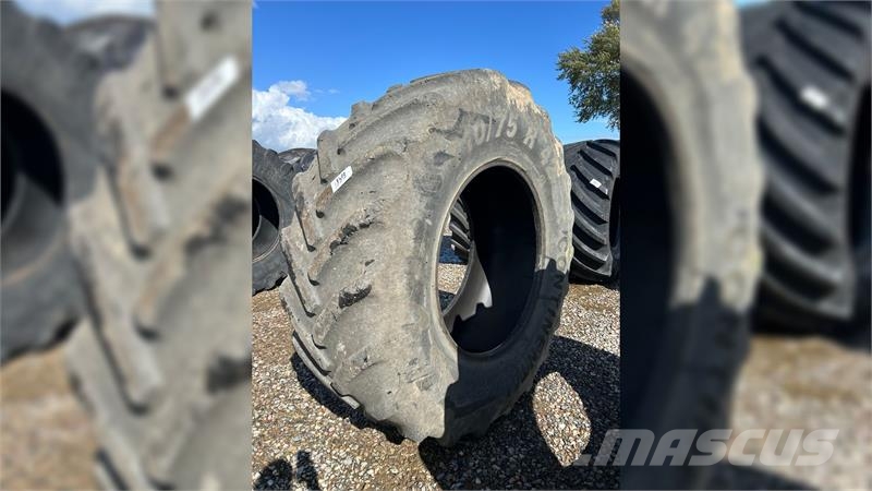 Continental 710/75R42 SVT Gume, točkovi i felne