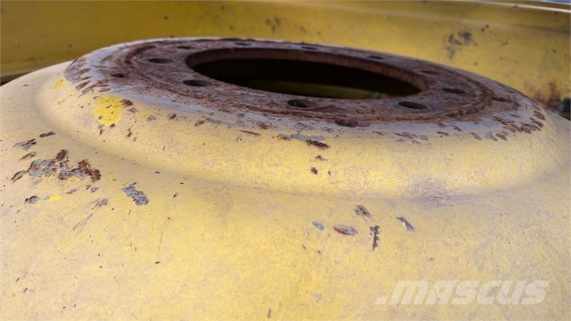 - - - Continetal 380/85R46 + 320/90R32 - stilbare Gume, točkovi i felne
