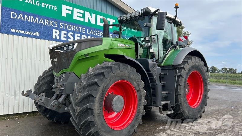 Fendt 1042 Vario S4 Profi Plus Traktory