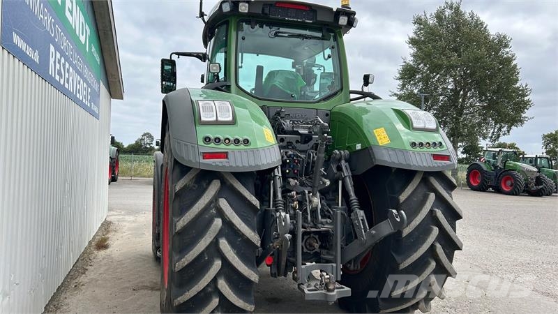 Fendt 1042 Vario S4 Profi Plus Traktory