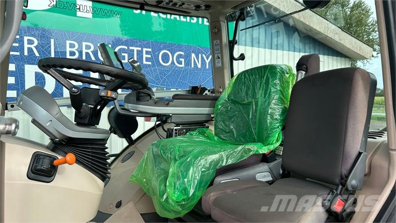 Fendt 1042 Vario S4 Profi Plus Traktory