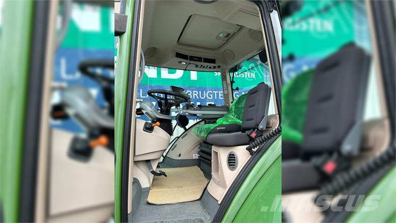 Fendt 1042 Vario S4 Profi Plus Traktory