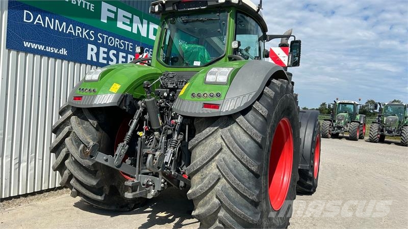 Fendt 1050 Vario S4 PROFI PLUS VarioGrip. Få Timer Traktory