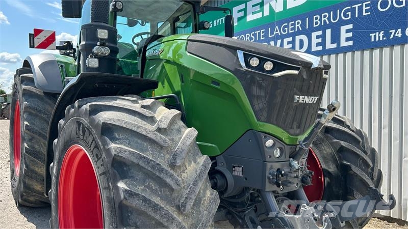 Fendt 1050 Vario S4 PROFI PLUS VarioGrip. Få Timer Traktory