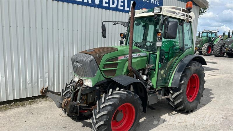 Fendt 210 F Vario TMS Med Front PTO Traktorji