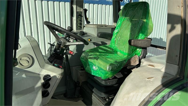 Fendt 512 Favorit الجرارات
